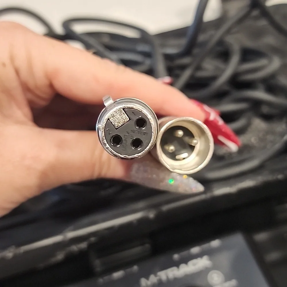 STERLING AUDIO S50 MICROPHONE SET WITH CASE - Picture 3 of 10